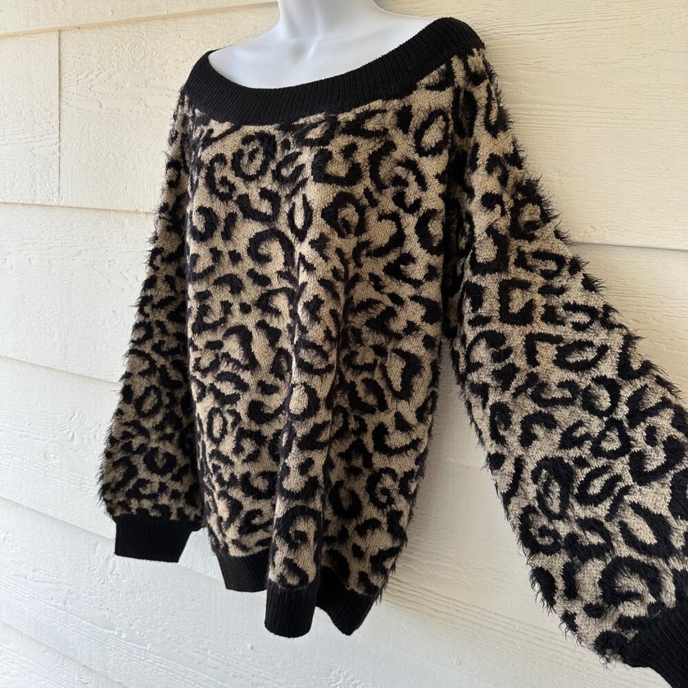 Marc New York Women’s XL Sweater SOFT Thick Fur Feel Long Sleeve Animal Print - Picture 4 of 11
